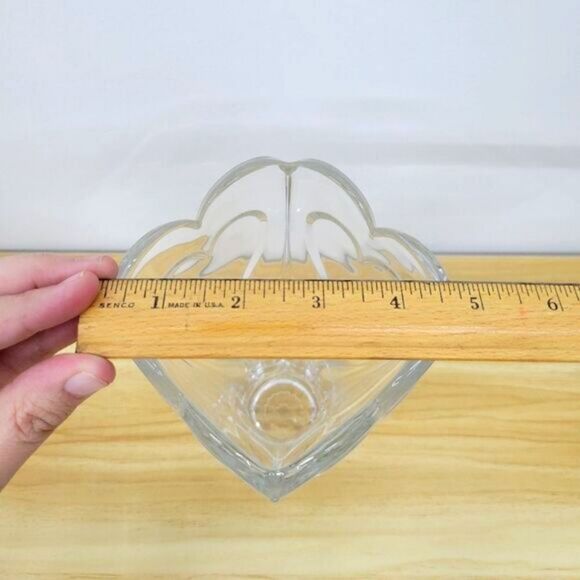 Vintage Crystal Heart Ruffle Square Sweetheart Vase - Picture 4 of 13